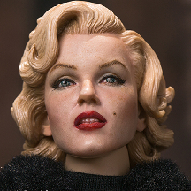 MARILYN MONROE (MILITARY OUTFIT)
